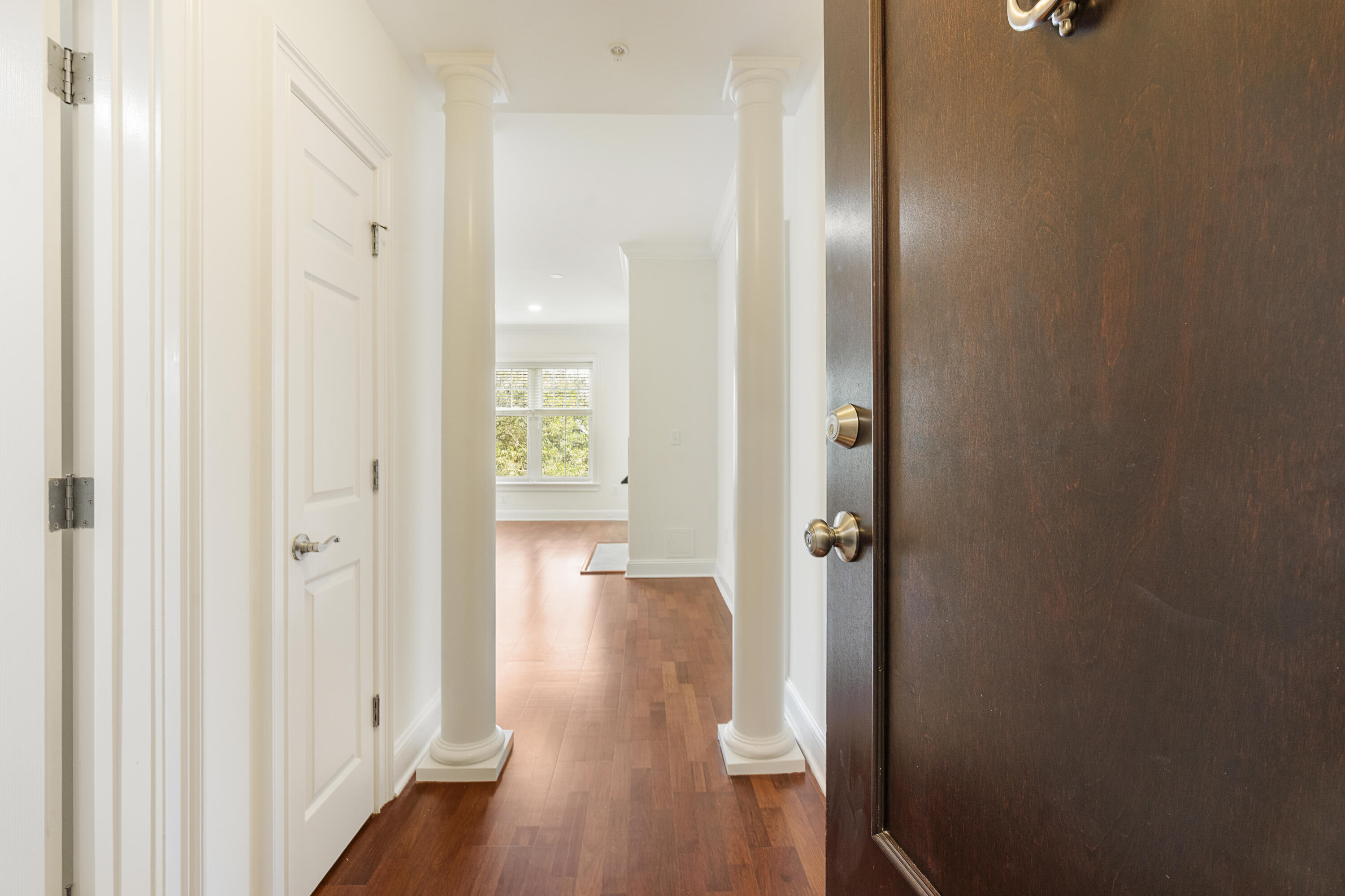 498 Albemarle Road, Unit 306 Charleston, SC 29407 - Photo 3 of 34 DSC00297