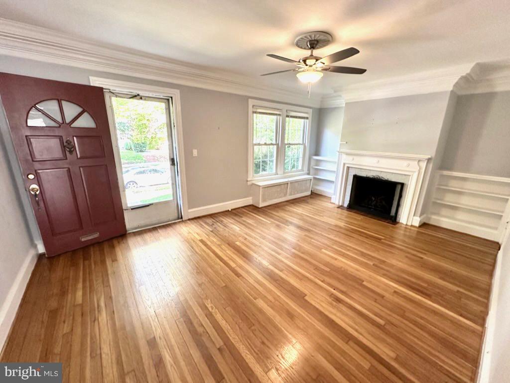 1711 37th Street Northwest Washington, DC 20007 - Photo 2 of 8 Living room