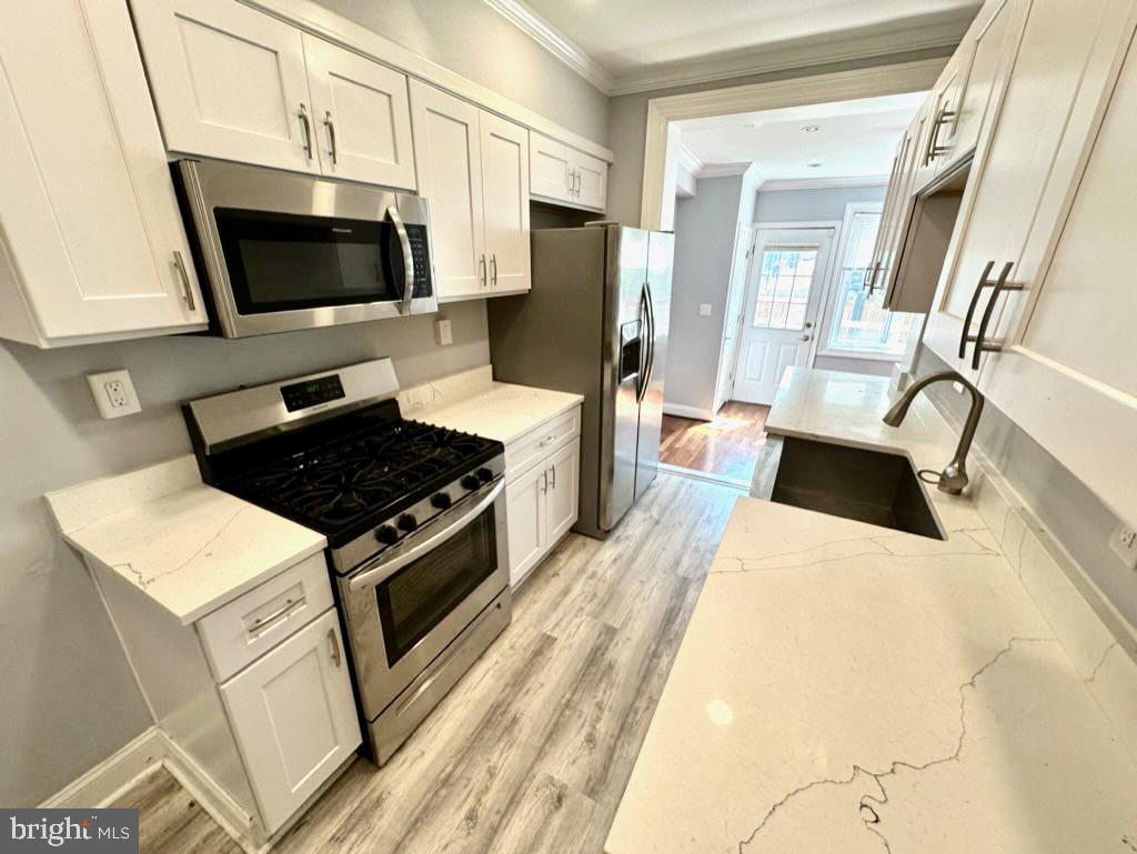 1711 37th Street Northwest Washington, DC 20007 - Photo 5 of 8 Kitchen