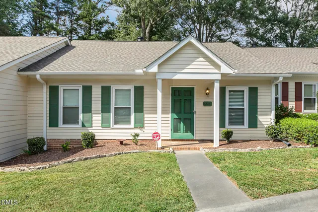 $279,900 | 6814 Fairpoint Court, Raleigh, NC 27613