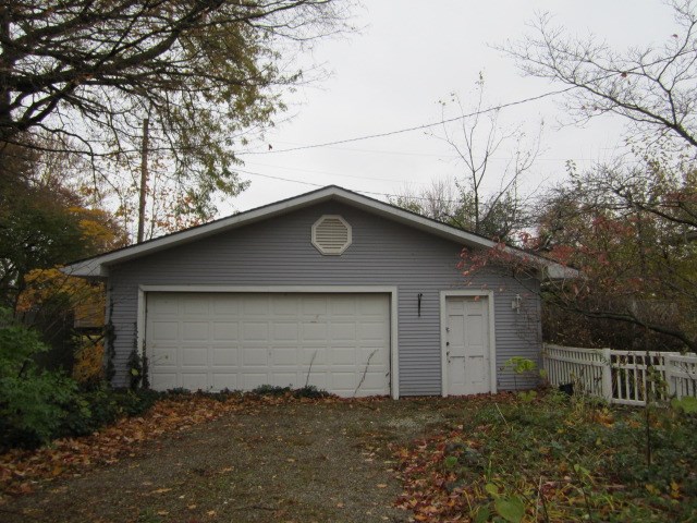 1914 Bashor Road Goshen, IN 46526 - Photo 2 of 14 Gallery Image 2