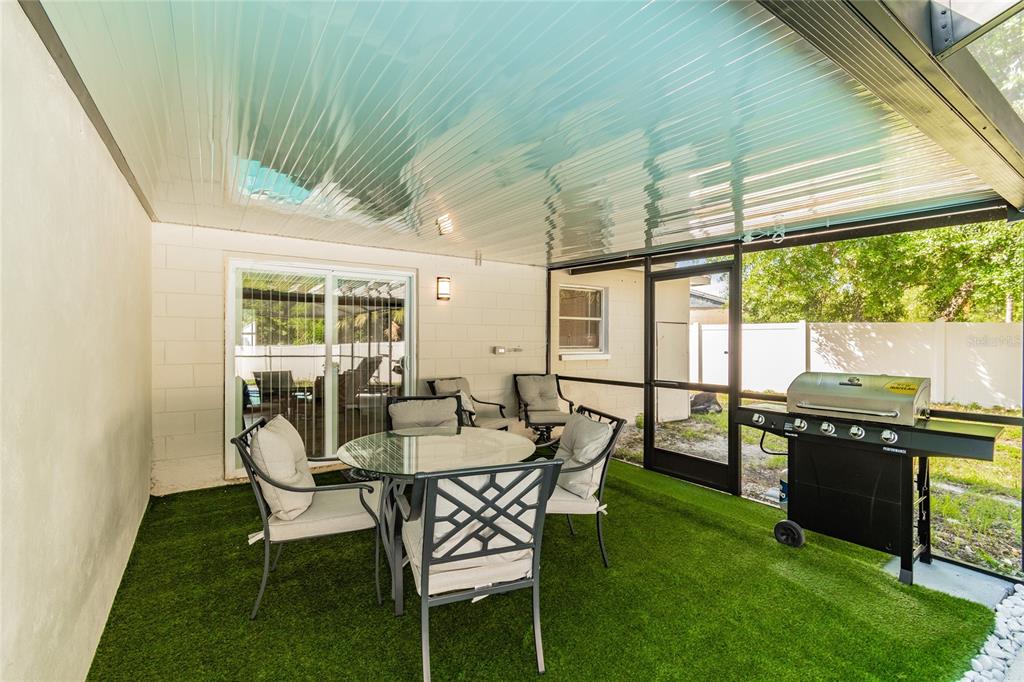 14003 Ridgedale Way Tampa, FL 33625 - Photo 27 of 28 a dining room with furniture and window