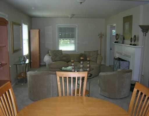 2923 Brodhead Road Aliquippa, PA 15001 - Photo 3 of 8 Living Room.