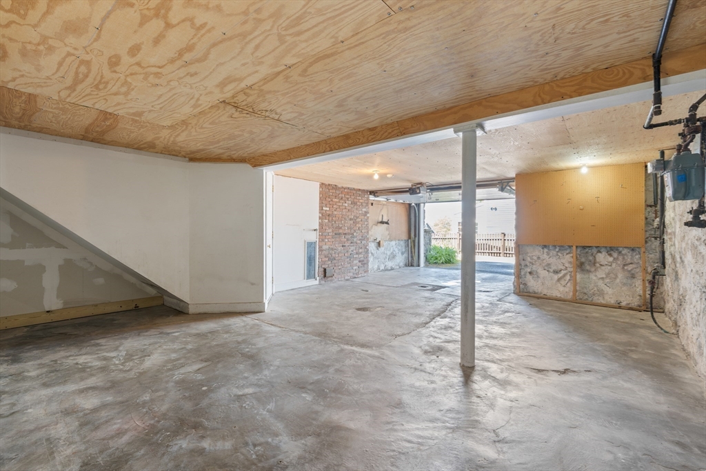 66 Overlook Road Marblehead, MA 01945 - Photo 25 of 34