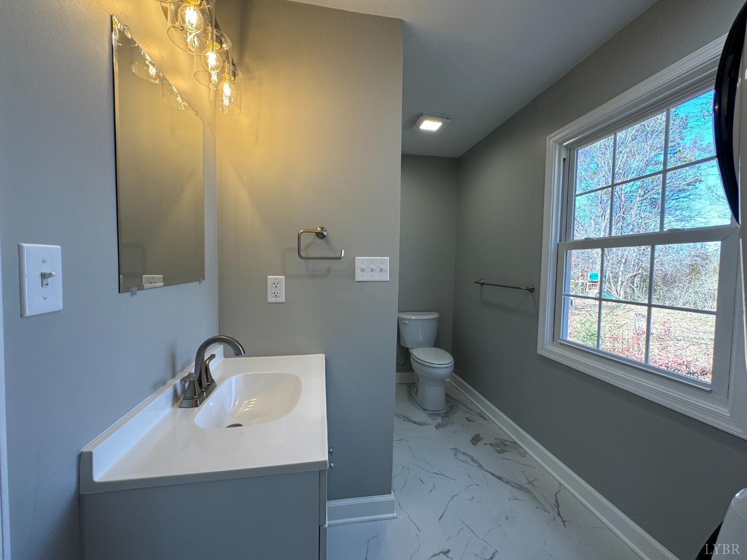 1093 Lyle Thomas Road Spout Spring, VA 24538 - Photo 8 of 18 Gallery Image 8