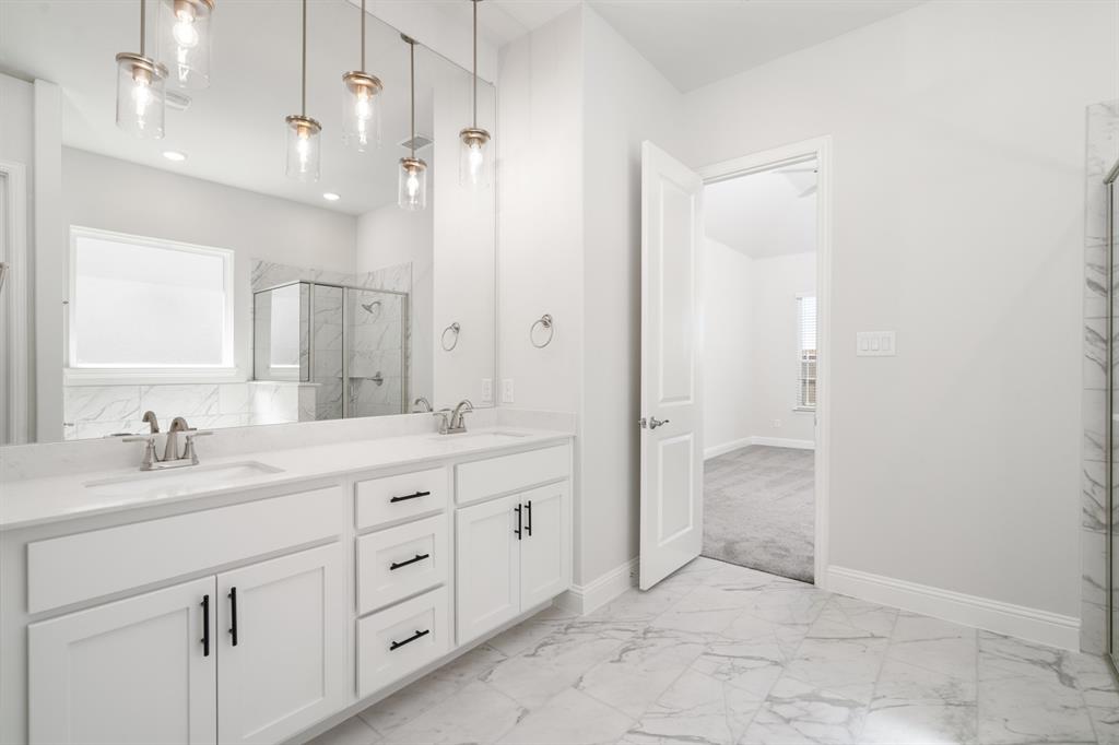 742 Oak Street Lavon, TX 75166 - Photo 18 of 32 28_742_Oak_St_Lavon_TX_75166__Exports28