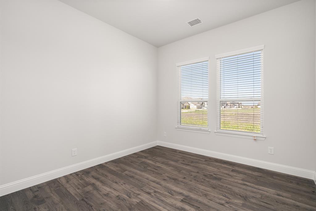 742 Oak Street Lavon, TX 75166 - Photo 20 of 32 21_742_Oak_St_Lavon_TX_75166__Exports21