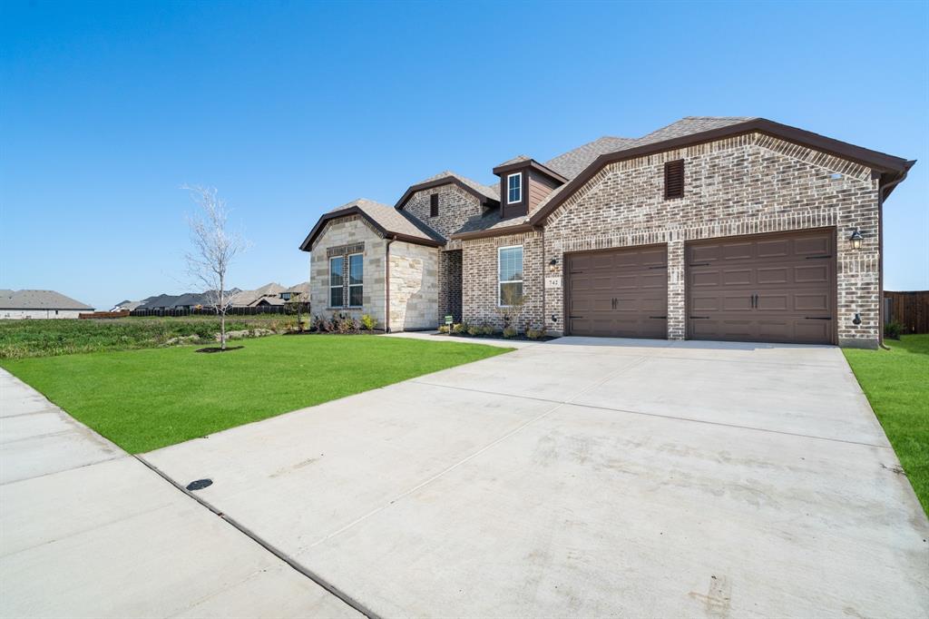 742 Oak Street Lavon, TX 75166 - Photo 2 of 32 03_742_Oak_St_Lavon_TX_75166__Exports3