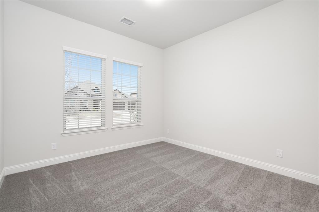 742 Oak Street Lavon, TX 75166 - Photo 21 of 32 05_742_Oak_St_Lavon_TX_75166__Exports5