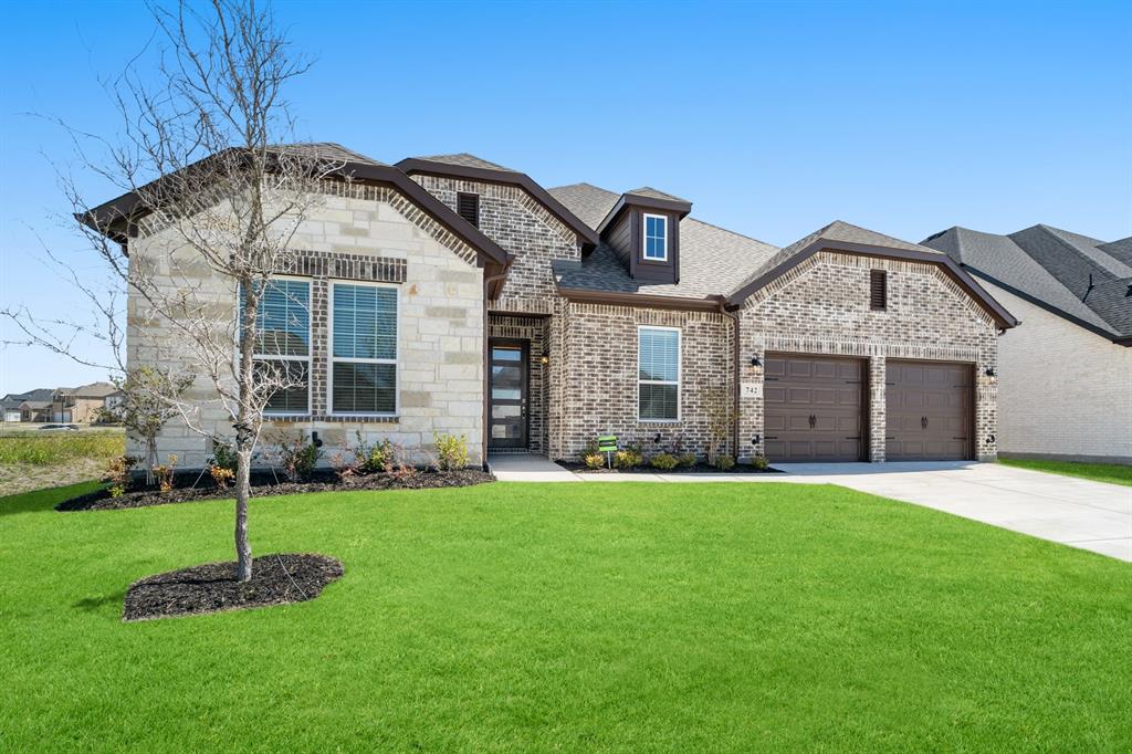 742 Oak Street Lavon, TX 75166 - Photo 3 of 32 02_742_Oak_St_Lavon_TX_75166__Exports2