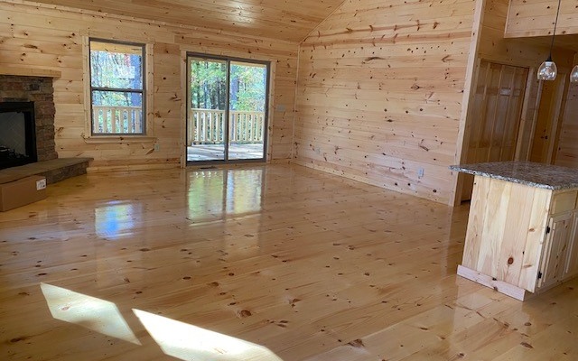 237 Bentley Cove Murphy, NC 28906 - Photo 15 of 35 a view of a bathroom