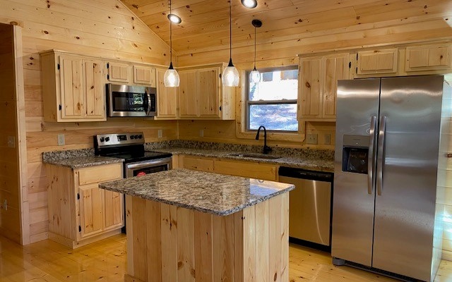 237 Bentley Cove Murphy, NC 28906 - Photo 19 of 35 a kitchen with stainless steel appliances granite countertop a refrigerator a stove and a sink