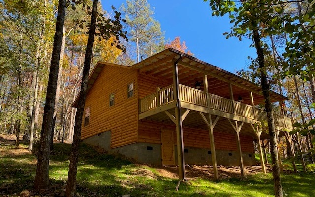 237 Bentley Cove Murphy, NC 28906 - Photo 6 of 35 a top view of a house with a yard