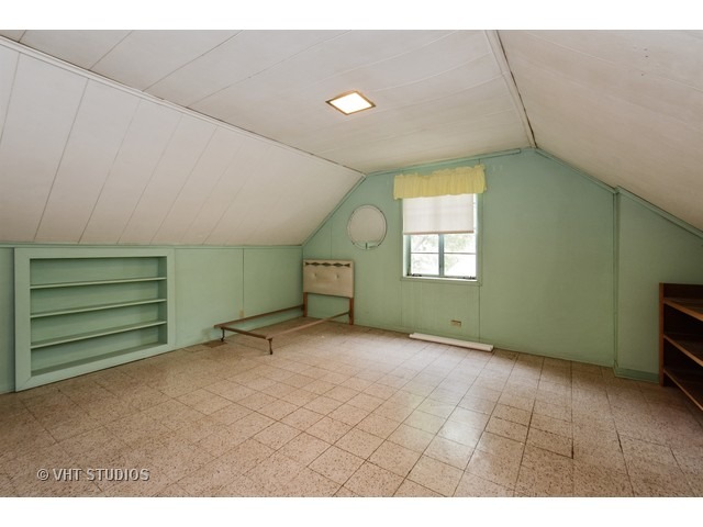 2052 Downey Road Homewood, IL 60430 - Photo 9 of 10 a view of an empty room with a window