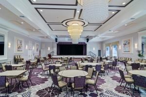 401 Springview Loop Port St. Lucie, FL 34986 - Photo 28 of 54 cascades ballroom 19 - Copy - Copy - Cop