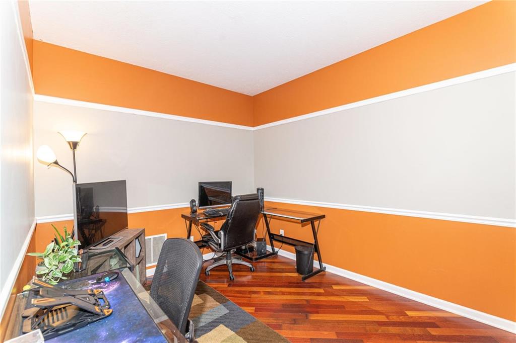 10517 Silver Ridge Circle Fishers, IN 46038 - Photo 21 of 31 Gallery Image 21