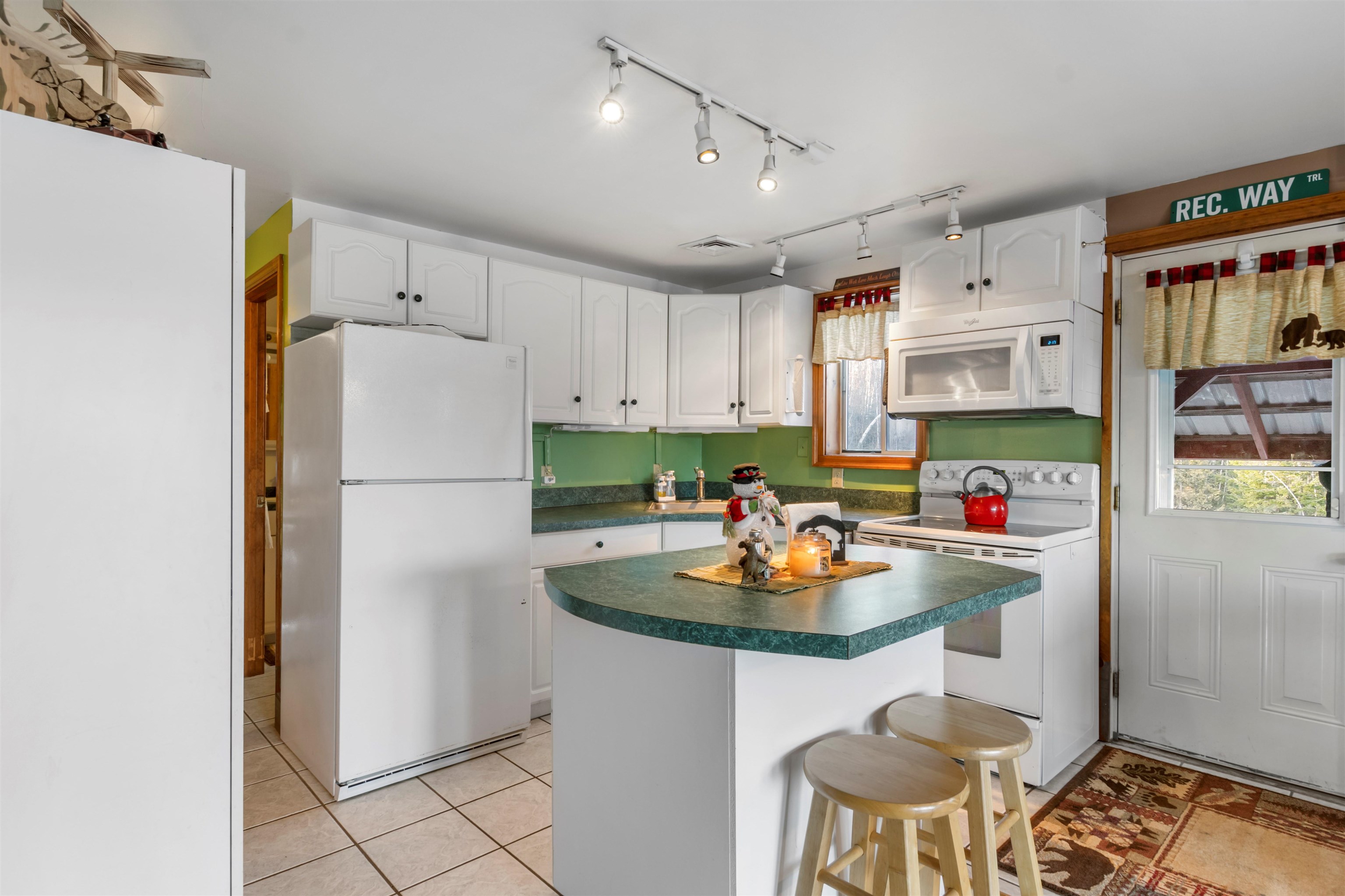 223 Blakely Farm Road Colebrook, NH 03576 - Photo 7 of 35