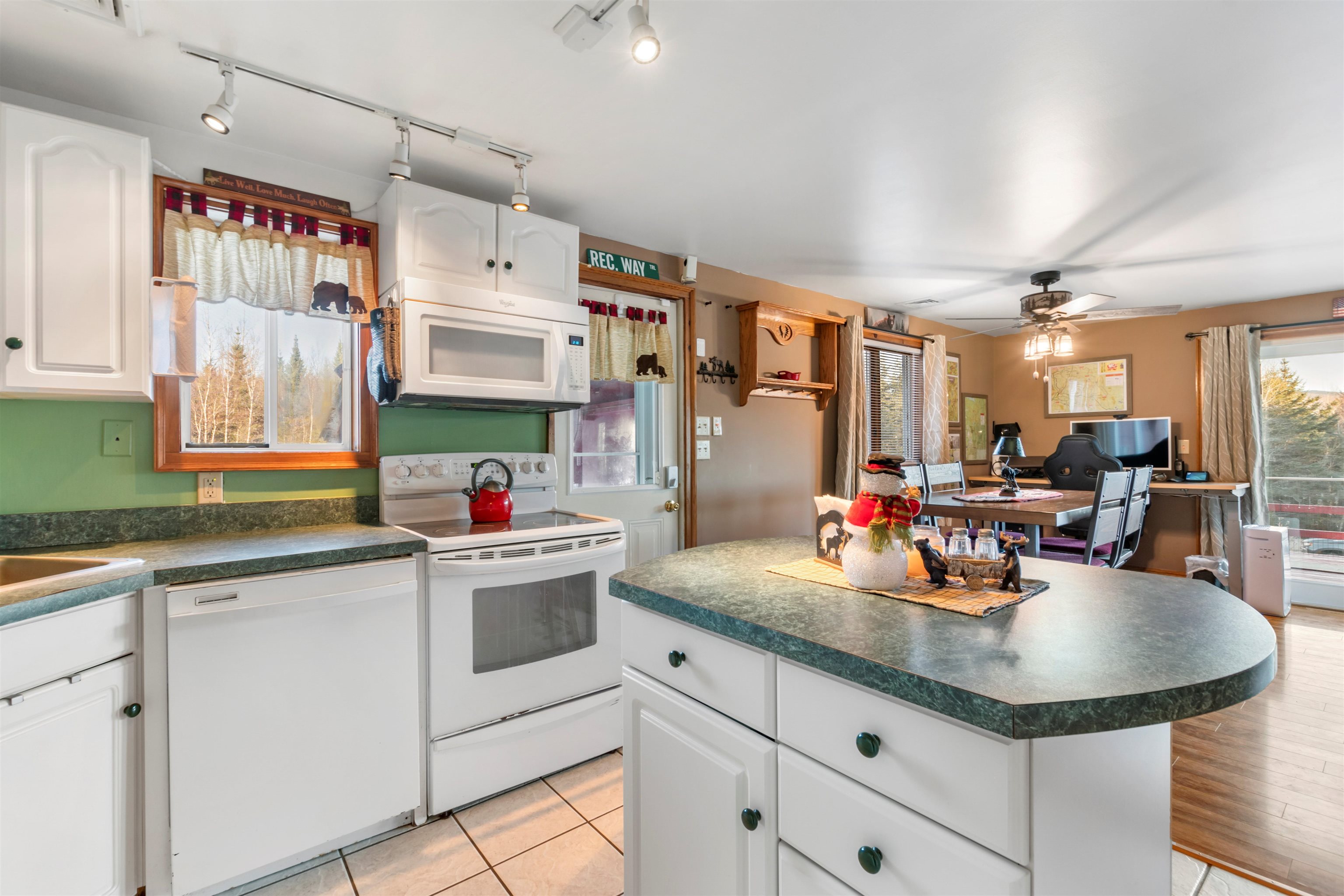 223 Blakely Farm Road Colebrook, NH 03576 - Photo 8 of 35