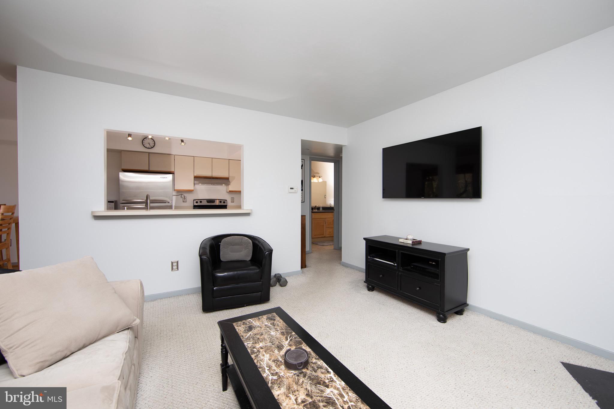 2115 Sandra Road Voorhees, NJ 08043 - Photo 11 of 20 Living Room