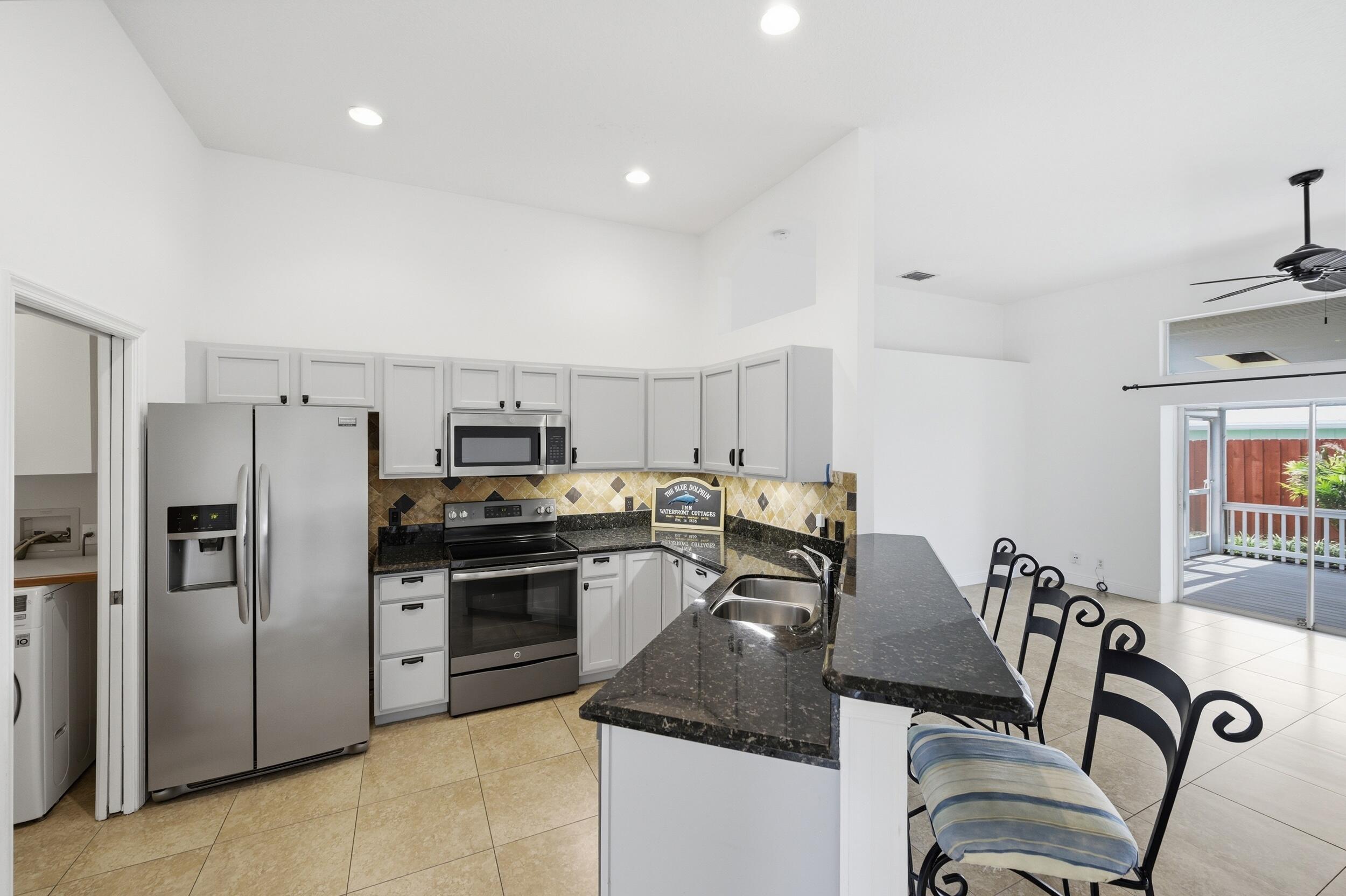 6141 Michael Street Jupiter, FL 33458 - Photo 6 of 19 13__dsc1803