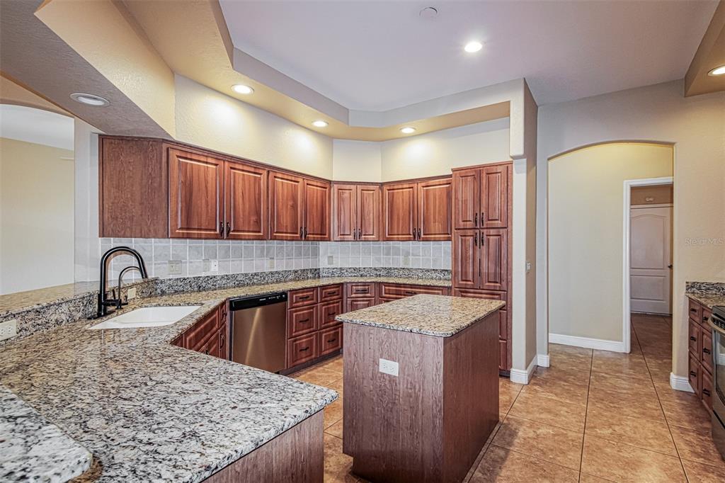13768 Rudi Loop Spring Hill, FL 34609 - Photo 12 of 30
