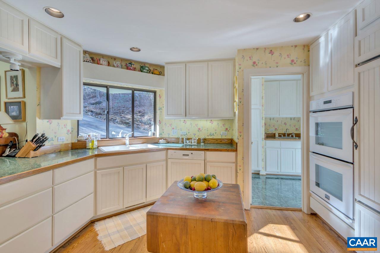 3605 Brinnington Road Charlottesville, VA 22901 - Photo 10 of 39 Gallery Image 10