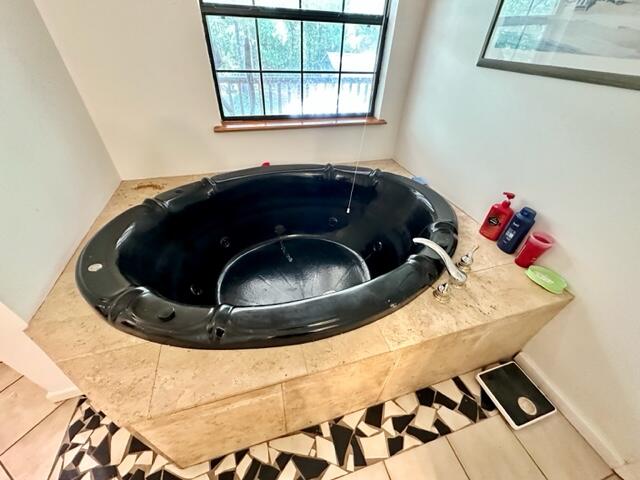 4266 Carr Road Holt, FL 32564 - Photo 10 of 28 Master bathroom