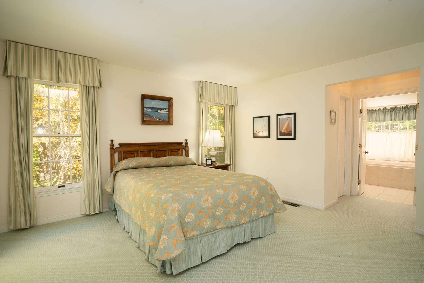 389 Wilcox Road Arlington, VT 05250 - Photo 11 of 24 Gallery Image 11