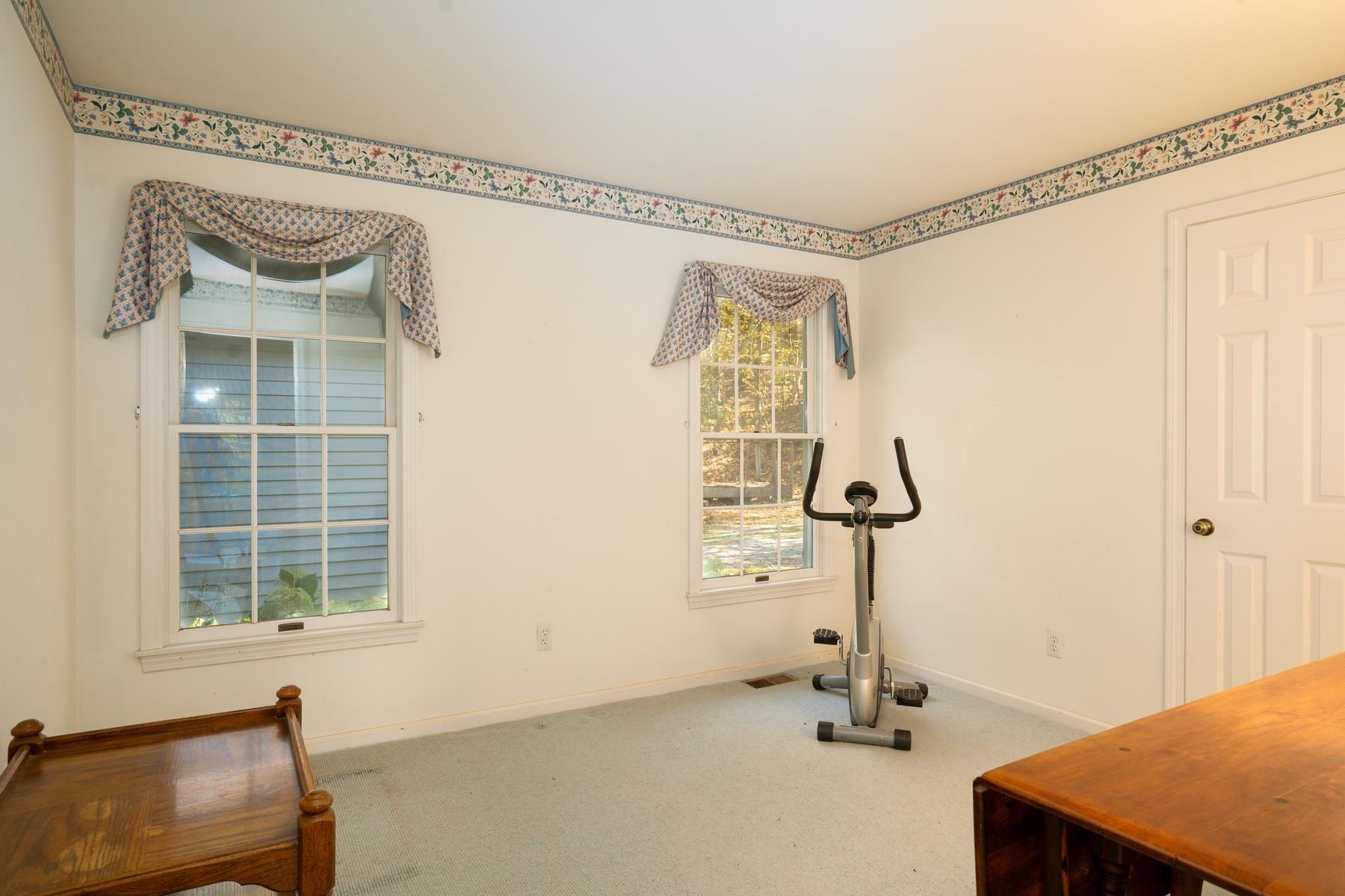 389 Wilcox Road Arlington, VT 05250 - Photo 13 of 24 Gallery Image 13