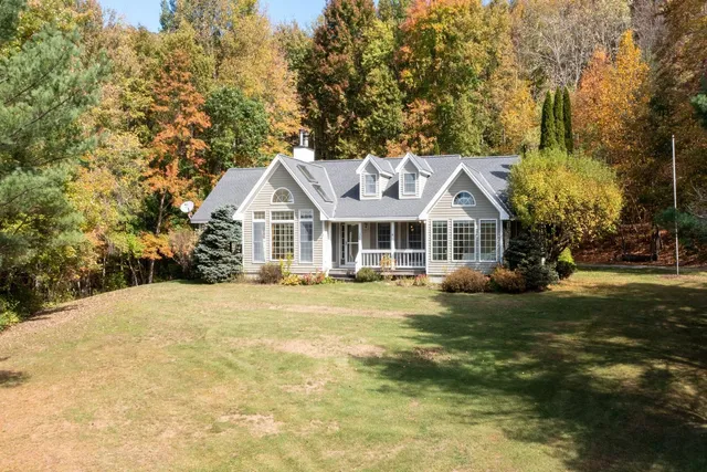 $555,000 | 389 Wilcox Road, Arlington, VT 05250
