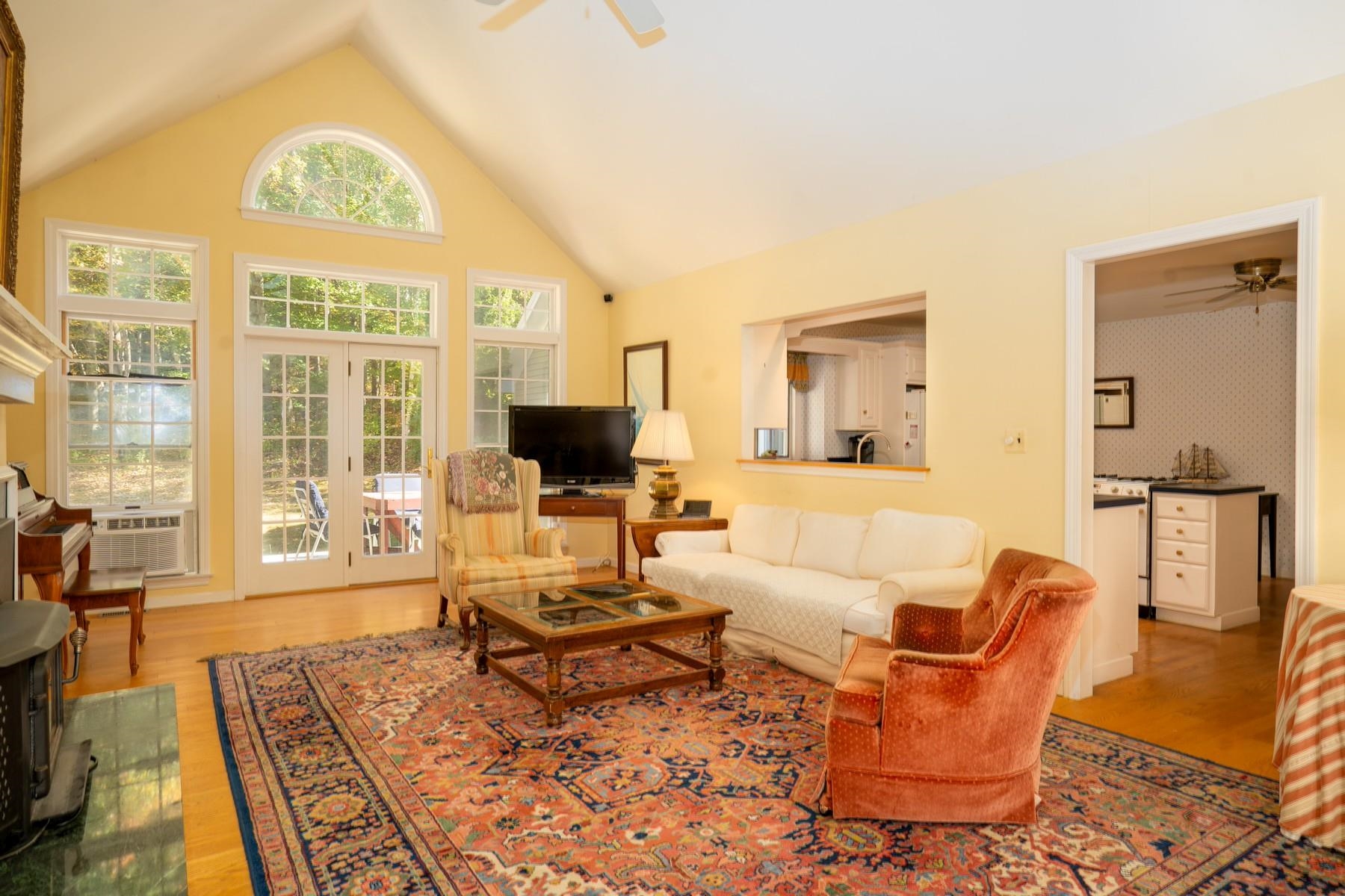 389 Wilcox Road Arlington, VT 05250 - Photo 5 of 24 Gallery Image 5