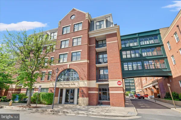 $700,000 | 1111 Oronoco Street, Unit 441, Alexandria, VA 22314