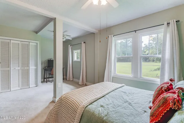 $299,000 | 1425 East McHenry Road, Perkinston, MS 39573