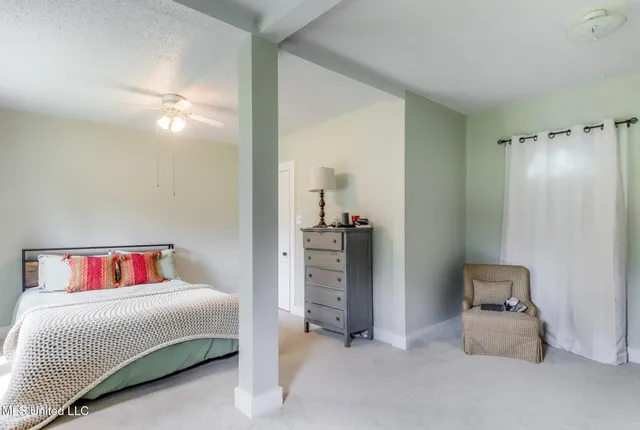 $299,000 | 1425 East McHenry Road, Perkinston, MS 39573