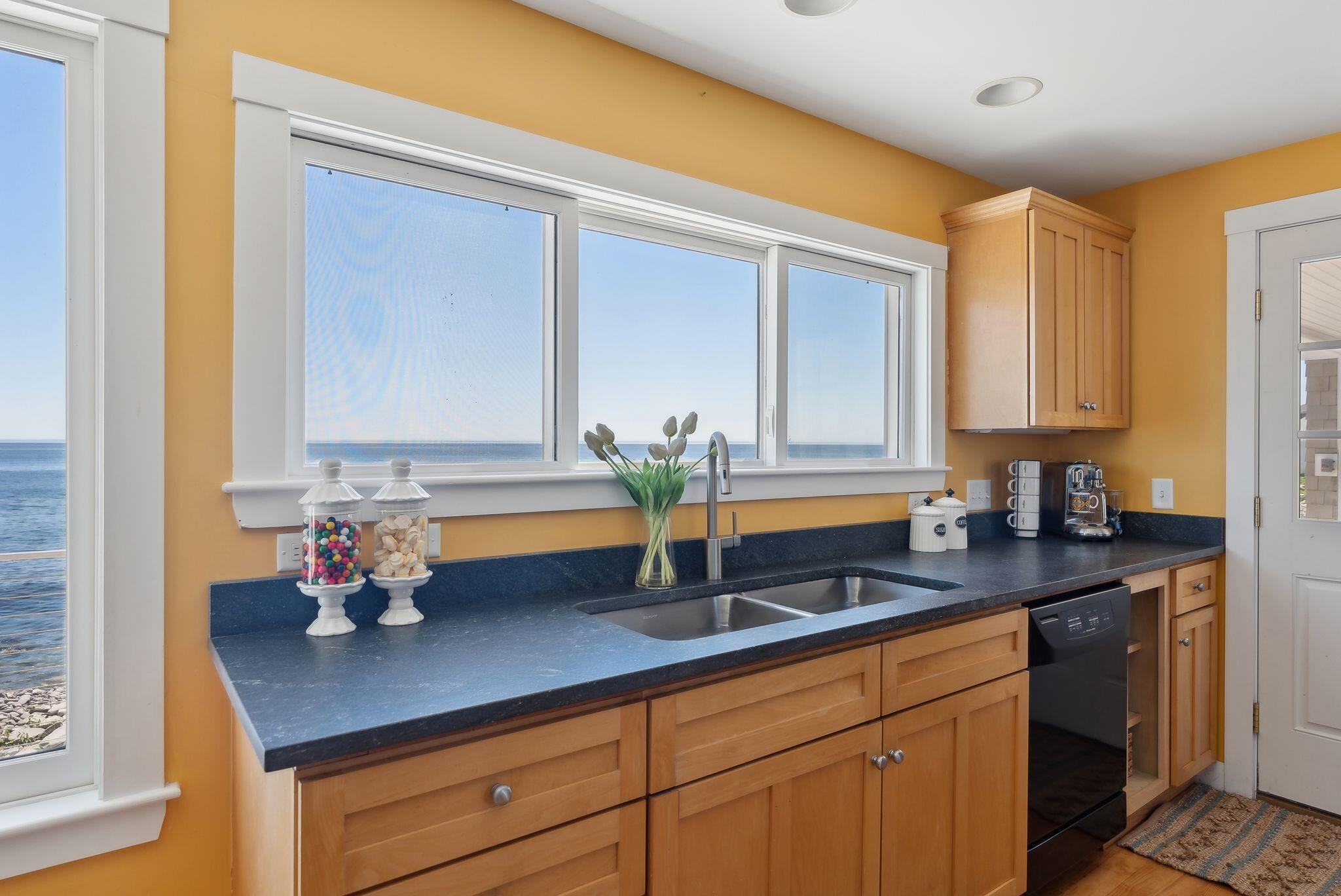 1 Moore Lane Biddeford, ME 04005 - Photo 22 of 63 Kitchen