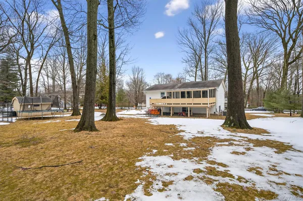 $975,000 | 9 Eros Drive, Airmont, NY 10952