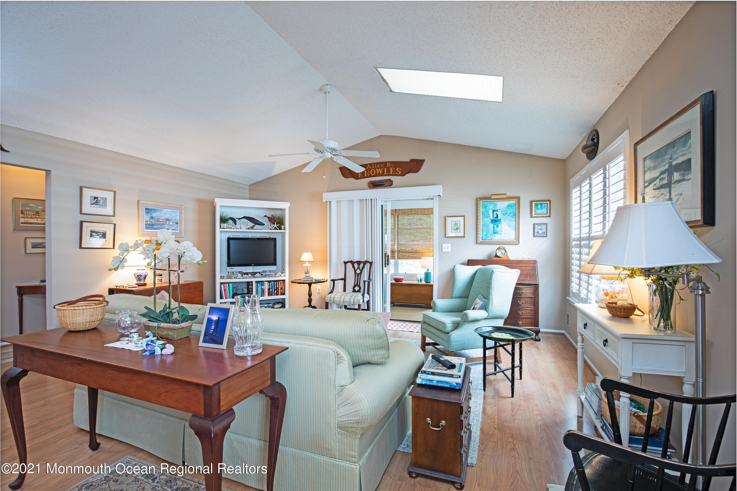 82 Brushy Neck Drive Brick, NJ 08724 - Photo 15 of 40 Living Room-2