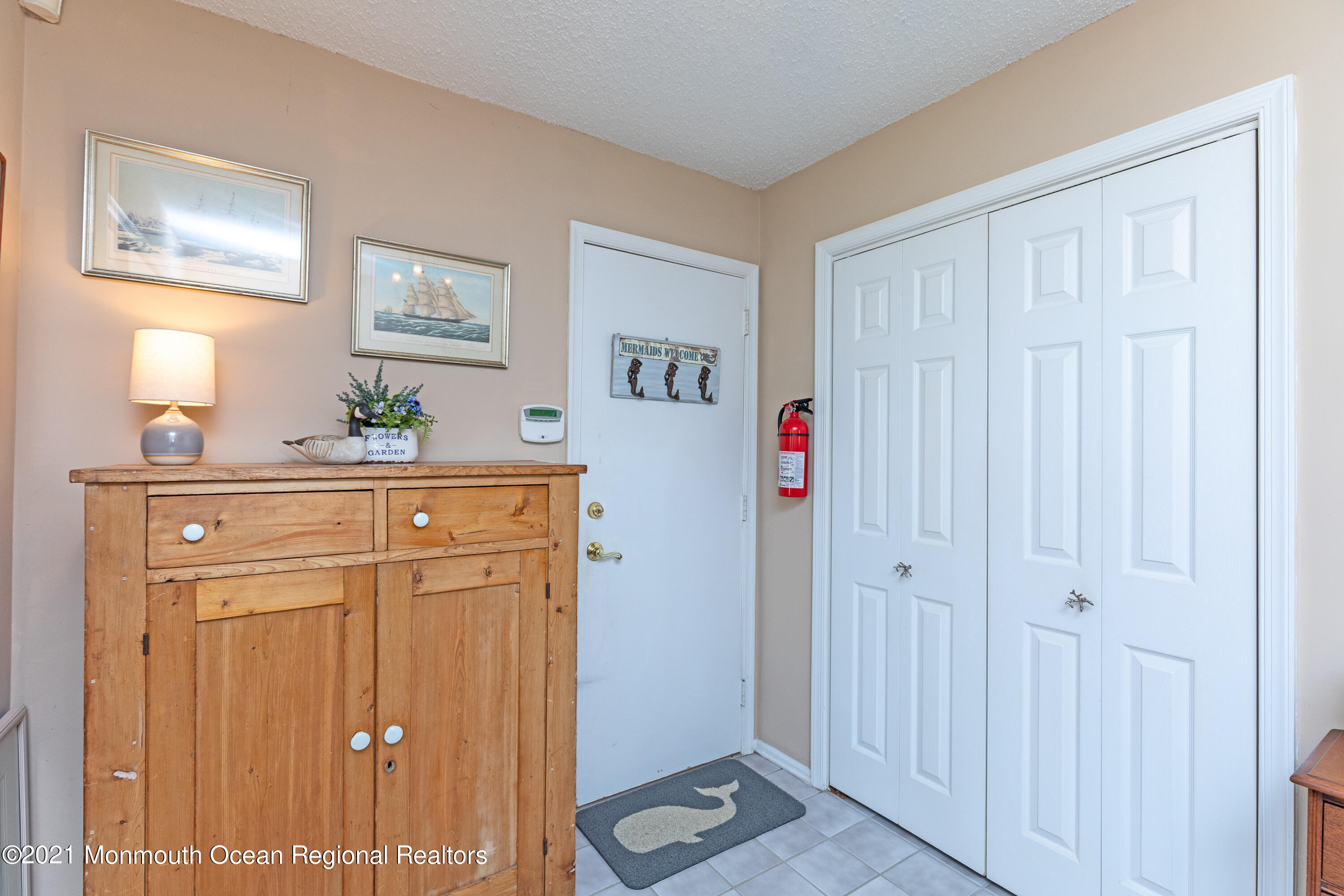 82 Brushy Neck Drive Brick, NJ 08724 - Photo 28 of 40 Foyer-1