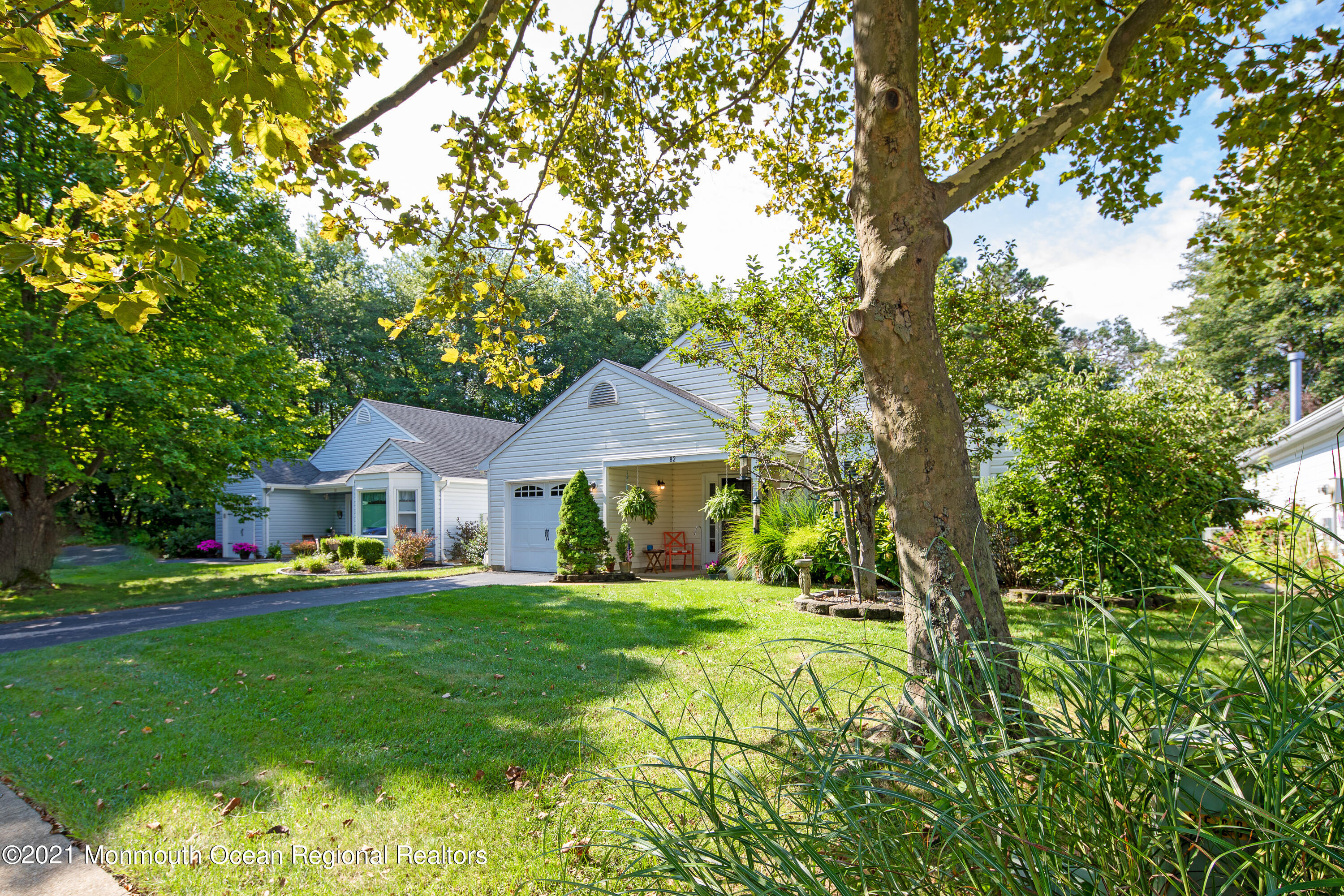 82 Brushy Neck Drive Brick, NJ 08724 - Photo 8 of 40 Front-6