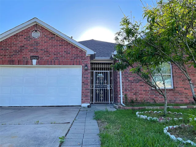 $1,895 | 13739 Canyon Hollow Loop, Houston, TX 77083