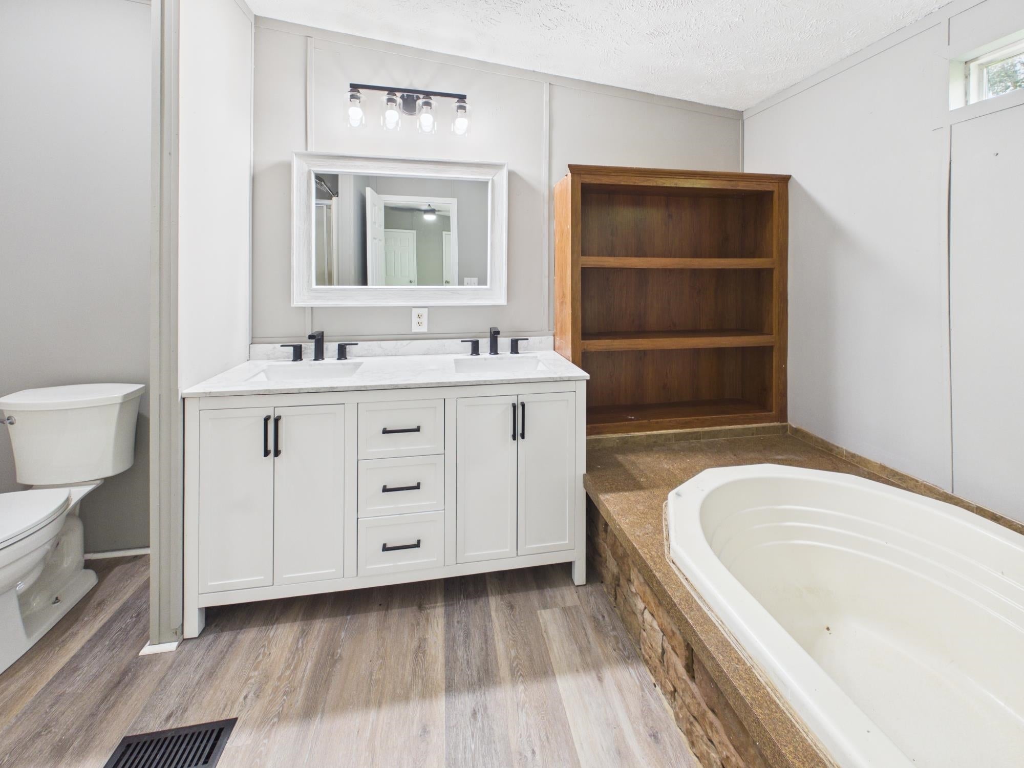 351 Mobile City Road Huntington, WV 25702 - Photo 14 of 21 Gallery Image 14