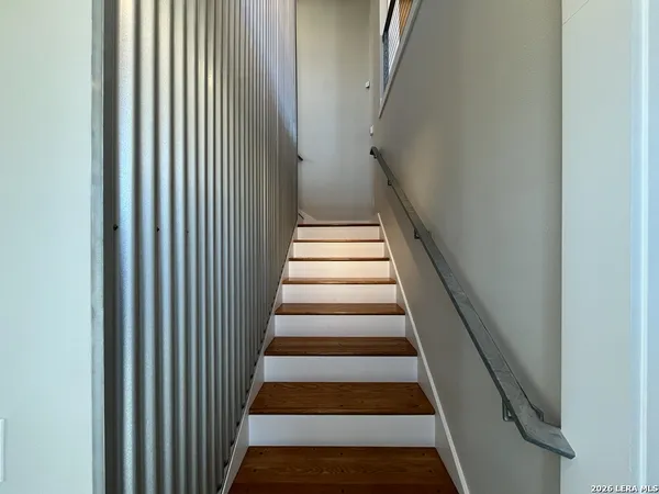$1,950 | 1107 South Cherry Street, San Antonio, TX 78210