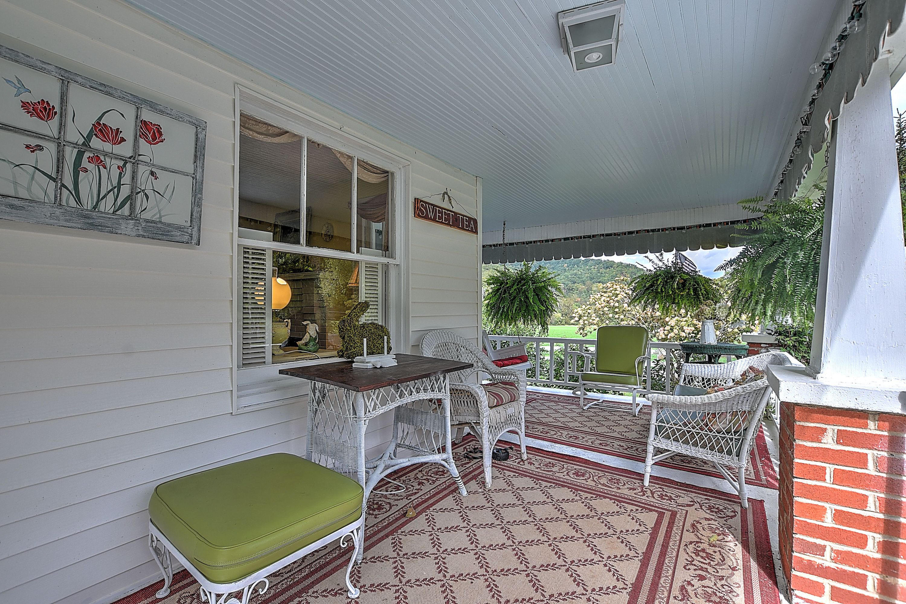 330 Heaton Ridge Road Roan Mountain, TN 37687 - Photo 6 of 93 330 Heaton Ridge-43