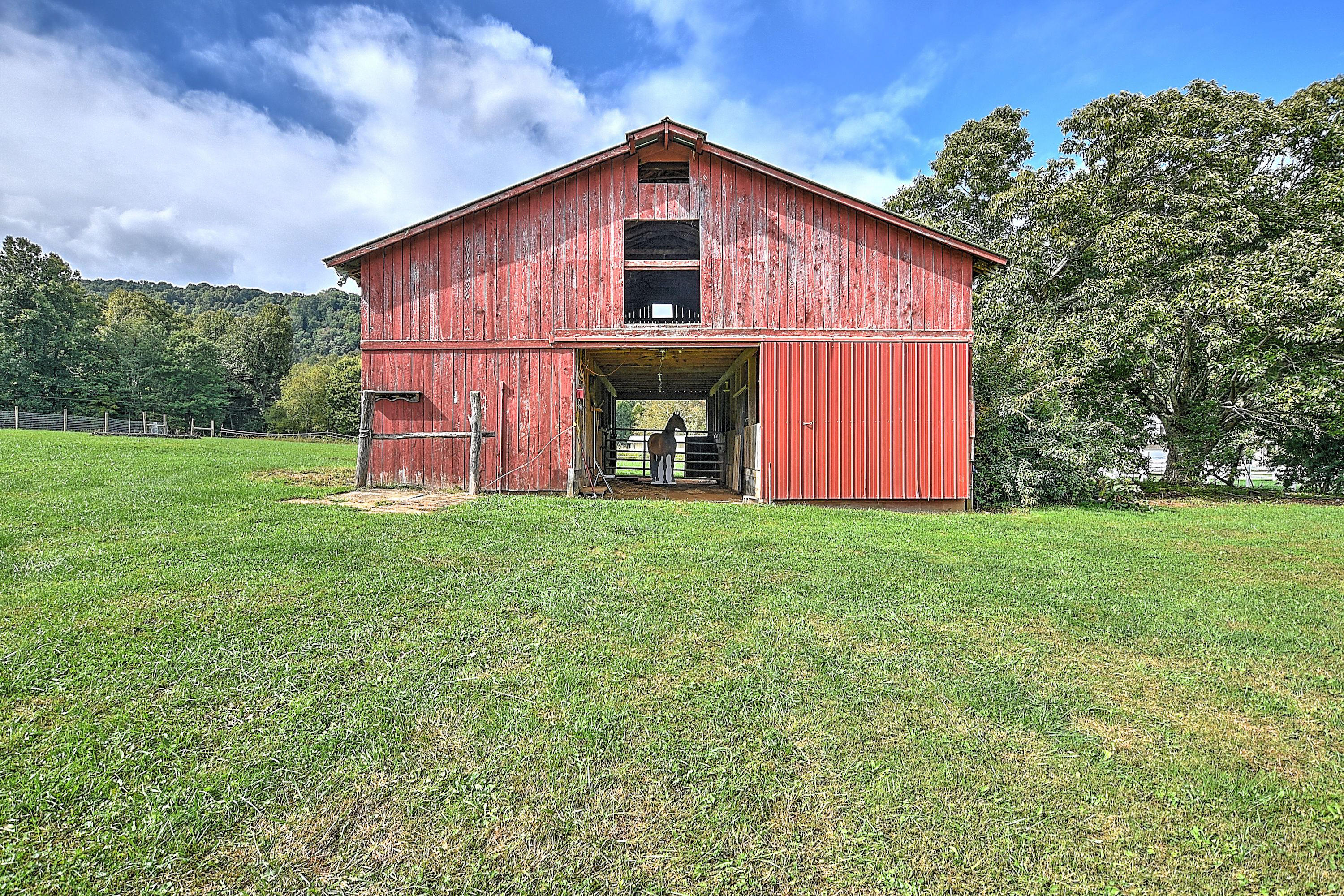 330 Heaton Ridge Road Roan Mountain, TN 37687 - Photo 68 of 93 330 Heaton Ridge-15