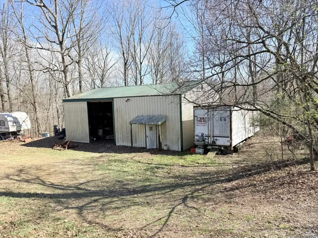 $1,091,440 | 199 R B K Lane, Bethpage, TN 37022