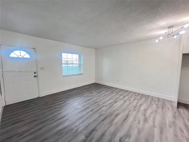 $2,650 | 19122 Northwest 36th Avenue, Miami Gardens, FL 33056