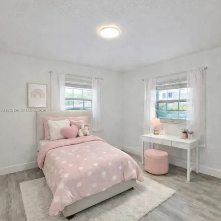 $2,400 | 19122 Northwest 36th Avenue, Miami Gardens, FL 33056