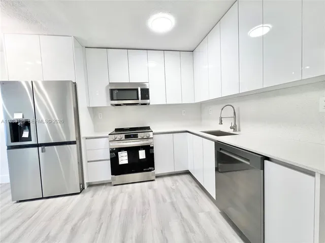 $2,650 | 19122 Northwest 36th Avenue, Miami Gardens, FL 33056