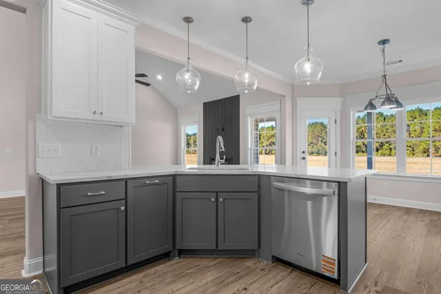 $639,900 | 1139 South T Morris Road Northeast, Ludowici, GA 31316