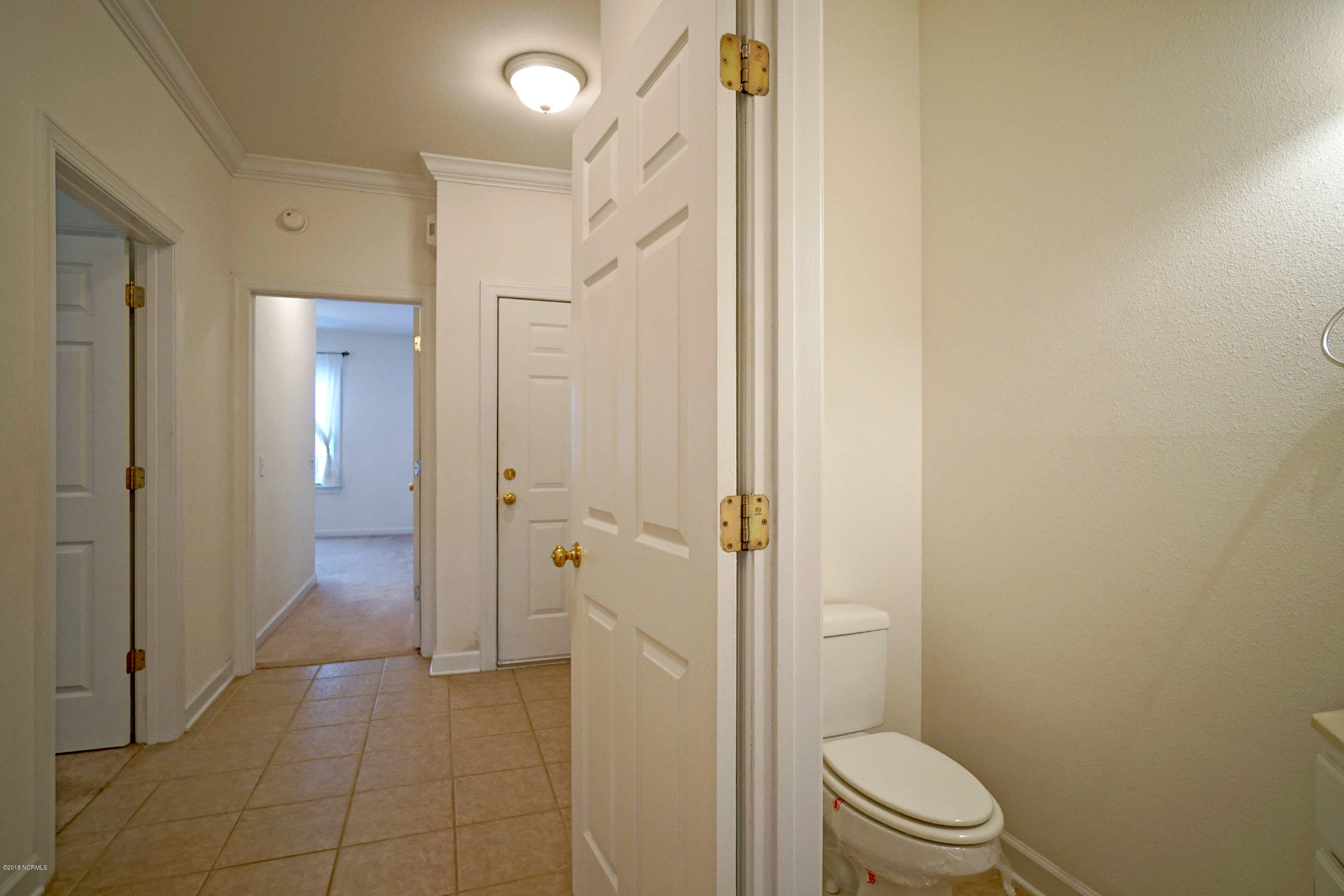 172 Clubhouse Road, Unit 2 Sunset Beach, NC 28468 - Photo 11 of 28 Halfbath 2